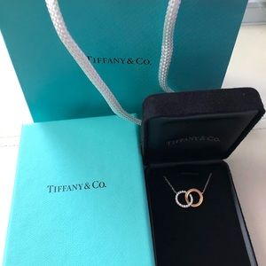 Tiffany diamonds necklace!